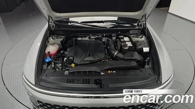 Hyundai Grandeur GN7 — Фото автомобиля 6
