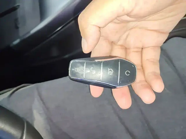 BYD Seal — Фото автомобиля 8