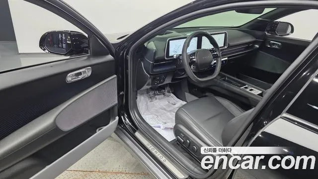 Hyundai Ioniq 6 — Фото автомобиля 10