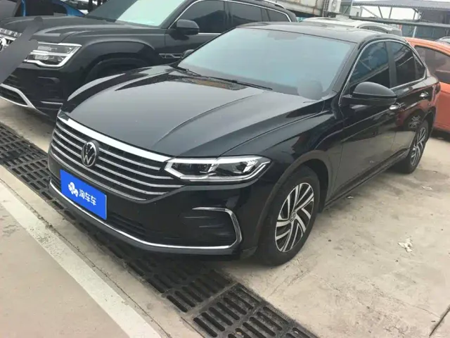 Фотография автомобиля — Volkswagen Lavida