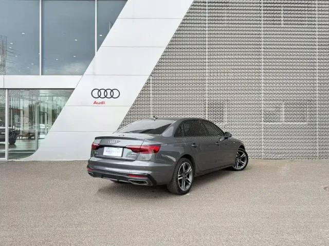 Audi A4L — Фото автомобиля 4