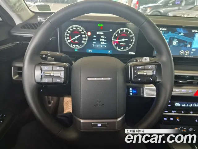 Hyundai Grandeur Grandeur (GN7) 2.5 Бензин 2WD — Фото автомобиля 15