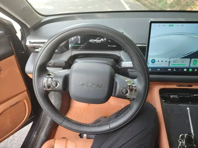 GAC Aion RT — Фото автомобиля 10