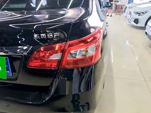 Nissan Sylphy — Фото автомобиля 7
