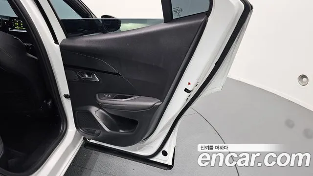 Peugeot 2008 — Фото автомобиля 25