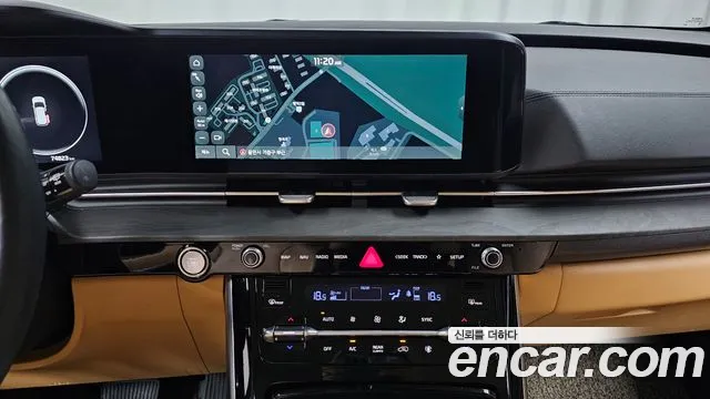 Kia Carnival Generation 4 — Фото автомобиля 14