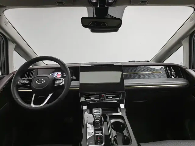 GAC Trumpchi M8 — Фото автомобиля 5