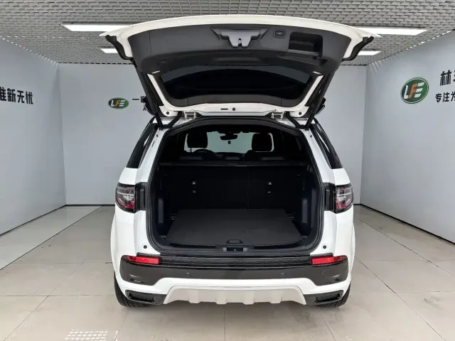 Land Rover Discovery Sport — Фото автомобиля 29