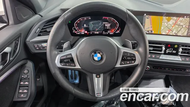 BMW 1 Series F40 — Фото автомобиля 20