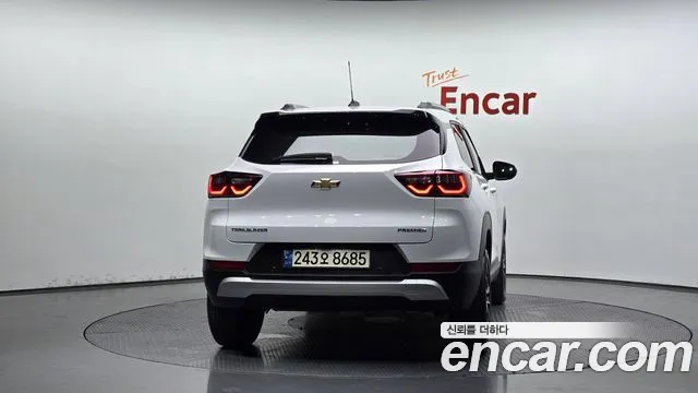 Chevrolet Trailblazer New — Фото автомобиля 4