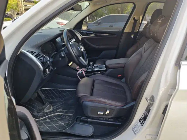BMW X3 — Фото автомобиля 11