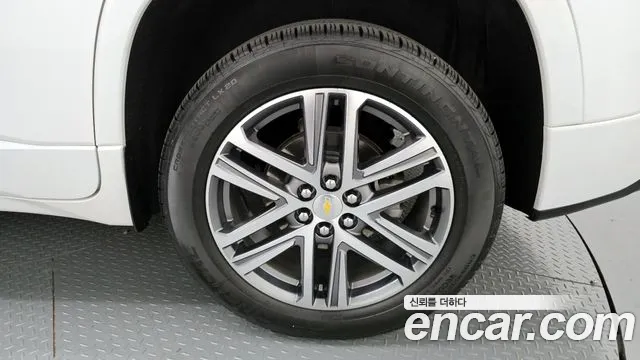 ChevroletGMDaewoo Traverse Traverse 3.6 AWD High Country — Фото автомобиля 21