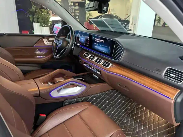 Mercedes-Benz GLE-Class — Фото автомобиля 8