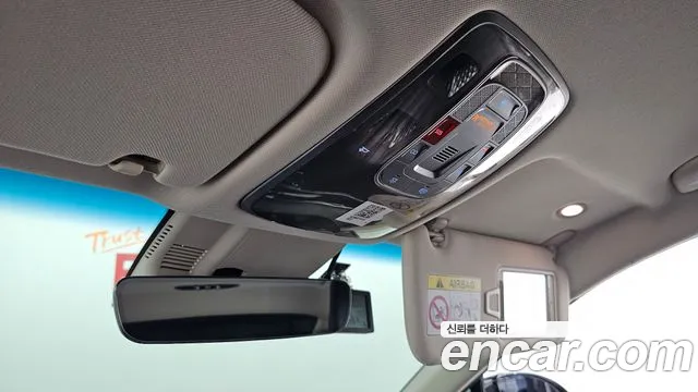 Genesis G80 Бензин 2.5 турбо AWD — Фото автомобиля 16