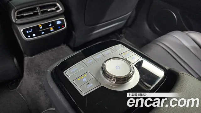 Genesis G80 Бензин 2.5 турбо 2WD — Фото автомобиля 18