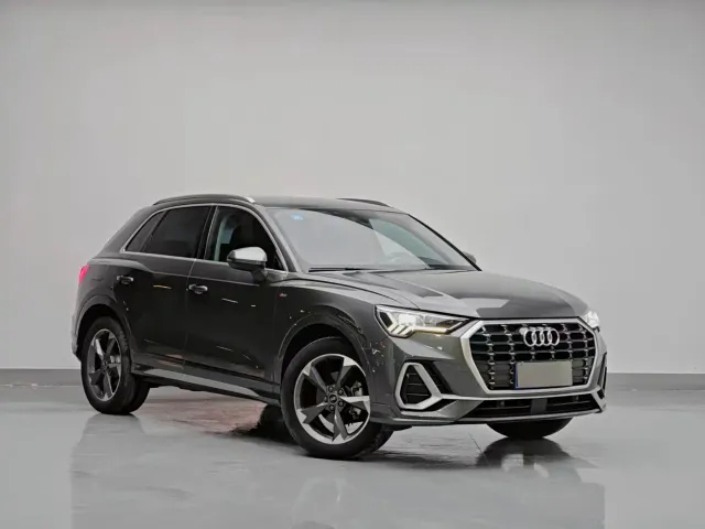 Audi Q3 — Фото автомобиля 3
