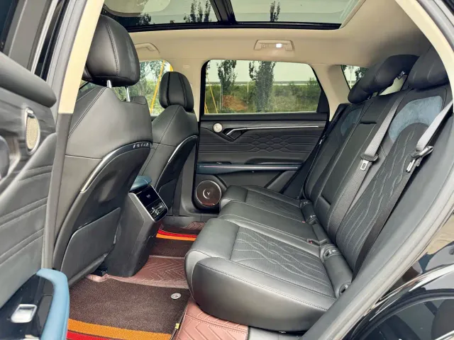 Voyah Auto VOYAH FREE 2024 Ultra Long Range Intelligent Driving Edition — Фото автомобиля 11