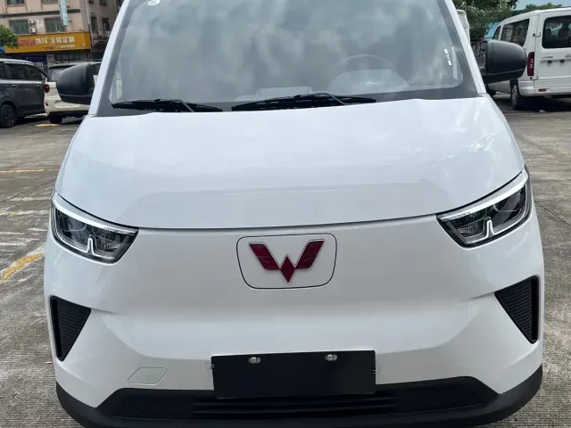 Wuling Yangguang — Фото автомобиля 2