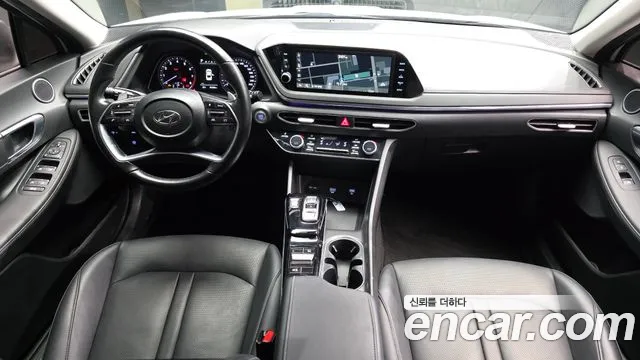 Hyundai Sonata Sonata (DN8) 2.0 LPG(Для проката) — Фото автомобиля 7