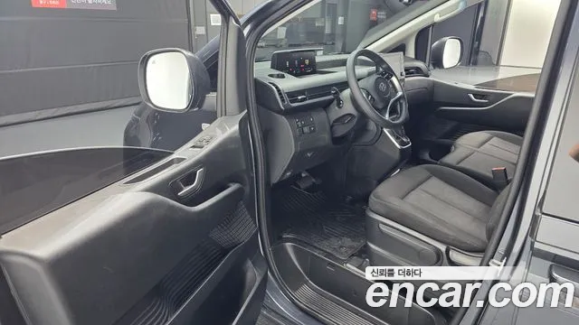 Hyundai Staria Staria Tourer 11 мест — Фото автомобиля 10