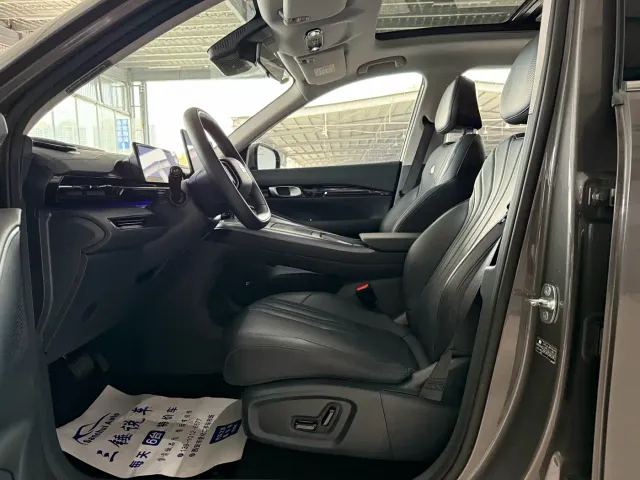 Geely Galaxy E5 — Фото автомобиля 5