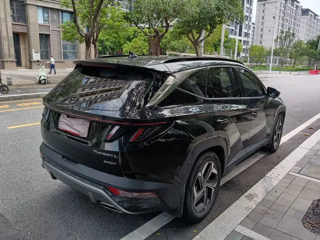 Hyundai Tucson — Фото автомобиля 4