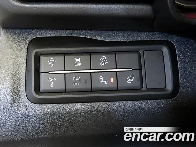 KG_Mobility_Ssangyong TIBOLI Новый Tivoli — Фото автомобиля 13