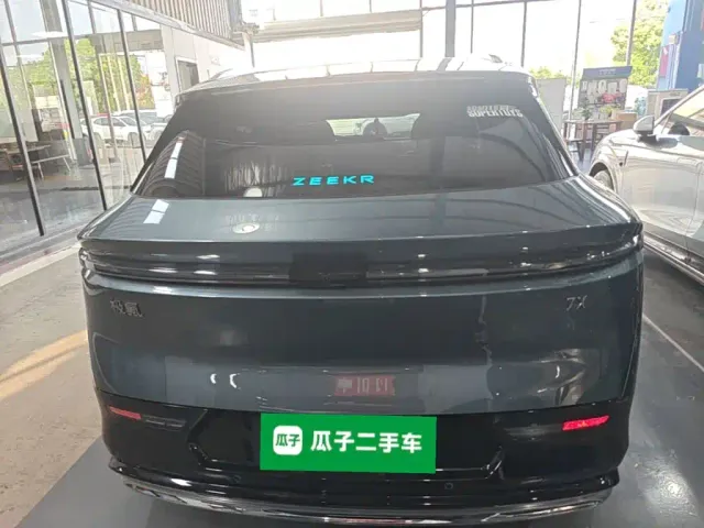 ZEEKR Zeekr 7X 2025 Model 75kWh RWD Smart Driving Edition — Фото автомобиля 5