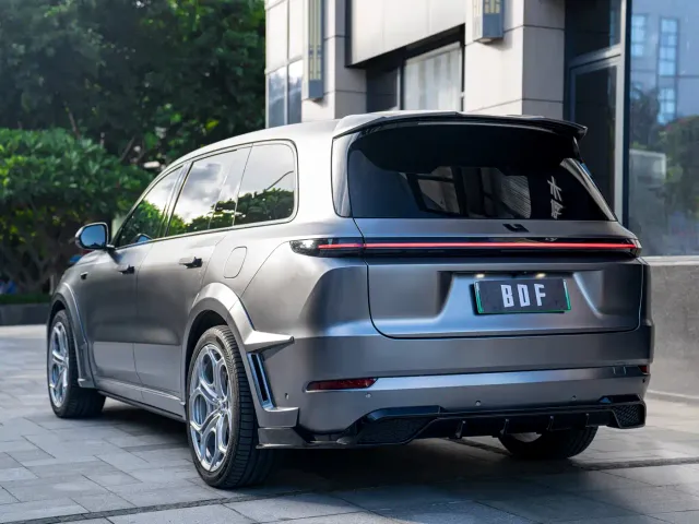 Li Auto L9 — Фото автомобиля 8