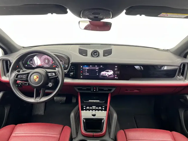 Porsche Cayenne — Фото автомобиля 16