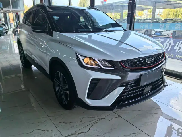 Geely Binyue — Фото автомобиля 3