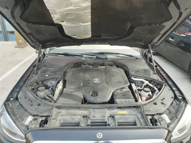 Mercedes-Benz S-Class — Фото автомобиля 16