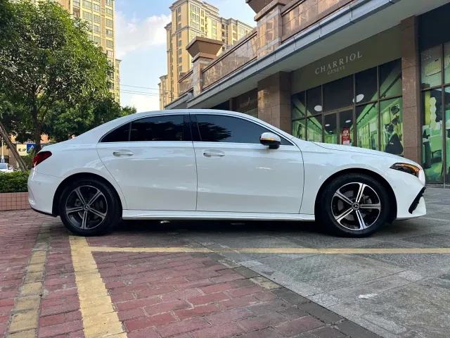 Mercedes-Benz A-Class — Фото автомобиля 8