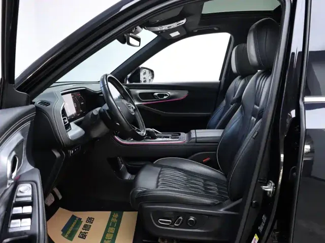 GAC Trumpchi GS8 — Фото автомобиля 13