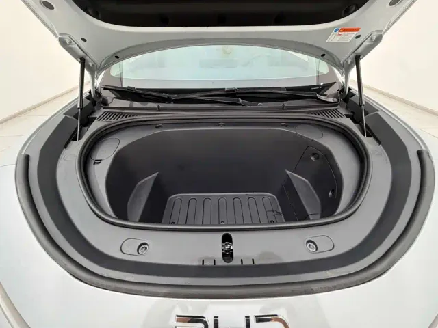 BYD Sealion 05 EV — Фото автомобиля 5