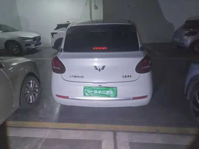 Wuling Bingo — Фото автомобиля 3