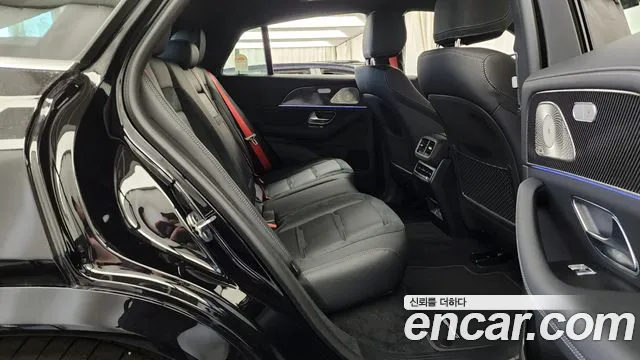 Mercedes-Benz GLE-Class — Фото автомобиля 12