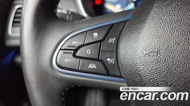 Renault Korea SM6 — Фото автомобиля 21