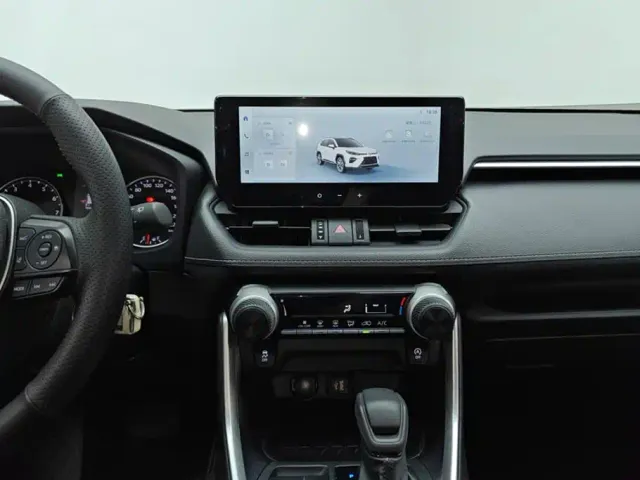 Toyota Wildlander — Фото автомобиля 13