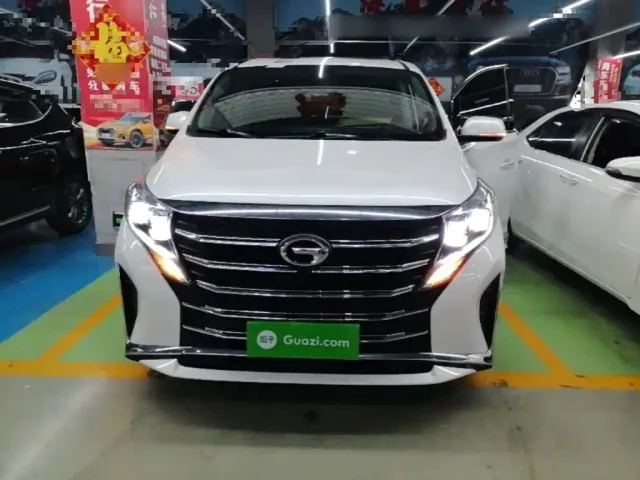GAC Trumpchi M8 — Фото автомобиля 2