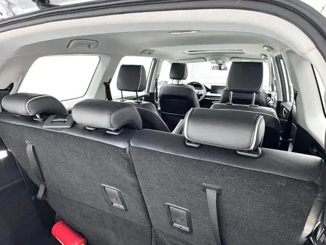 Wuling Jiachen — Фото автомобиля 20