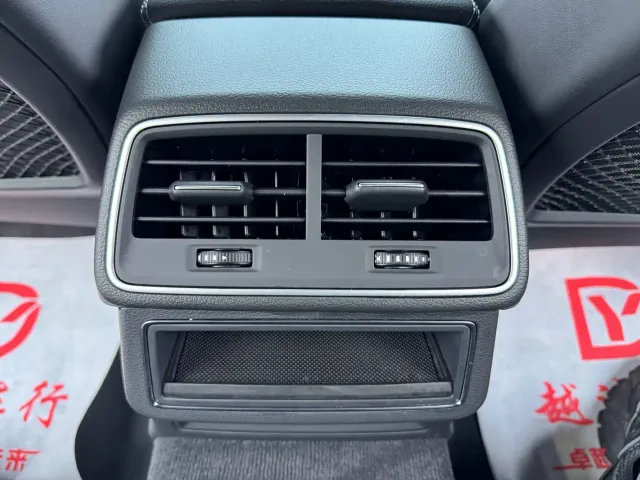 Audi A6L — Фото автомобиля 14