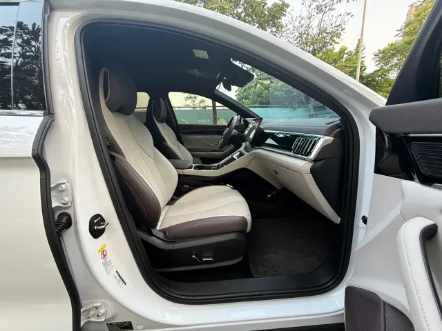 BYD Song PLUS — Фото автомобиля 6