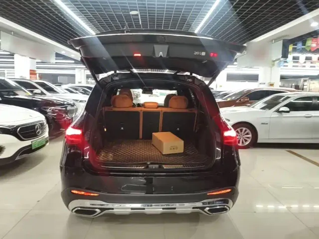 Mercedes-Benz GLC-Class — Фото автомобиля 18
