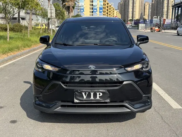 Toyota Frontlander — Фото автомобиля 2