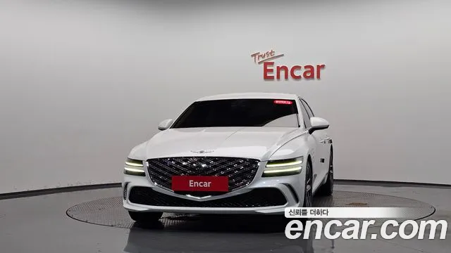 Genesis G80 RG3 — Фото автомобиля 3