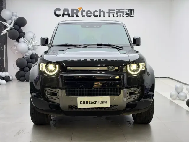 Land Rover Defender — Фото автомобиля 2