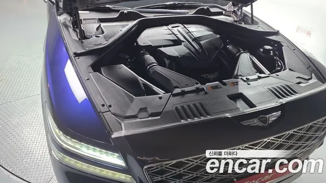 Genesis GV80 — Фото автомобиля 9