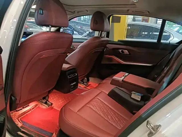 BMW 3 Series — Фото автомобиля 5