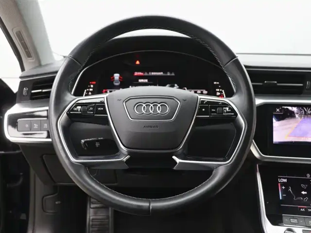 Audi A7L — Фото автомобиля 16